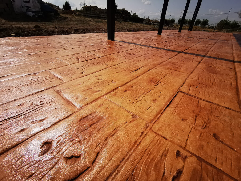 diseno-hormigon-impreso-galicia.jpg Diseño personalizado de hormigón impreso en Galicia con acabado decorativo